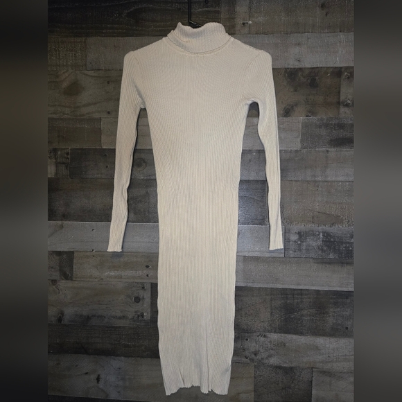 Nasty Gal ribbed turtleneck midi dress - Picture 1 of 6